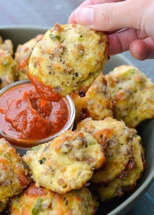 Supreme Pizza Puffs (keto + low carb)