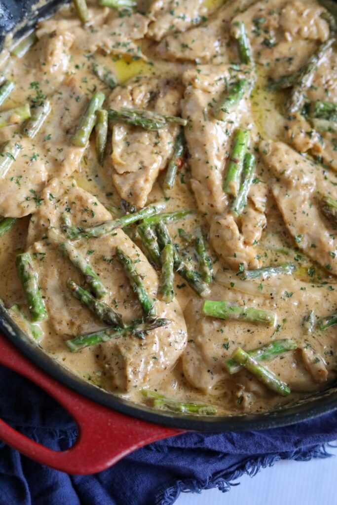 Keto Creamy Chicken and Asparagus Recipe