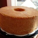 Old Fashioned Sour Cream Pound Cake