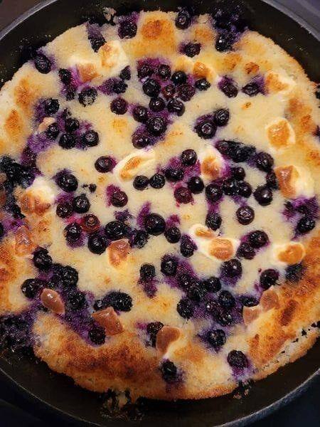 Low-Carb Blueberry Cream Cheese CobblerIngredients:1/4 cup Butter