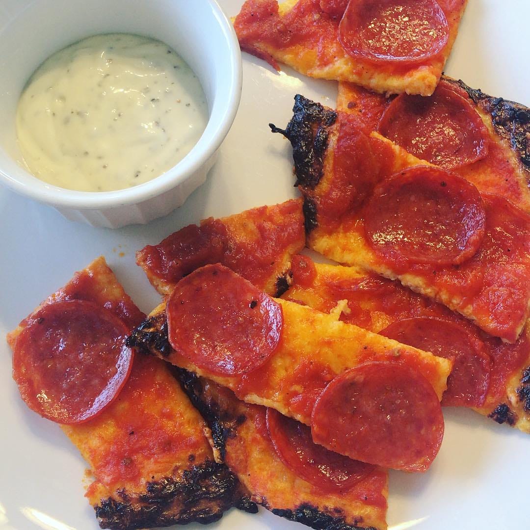 Keto Pepperoni Pizza Sticks