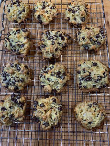 MAGIC KETO COOKIES – NO FLOUR