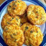 Keto cheddar Biscuits net carb 3g