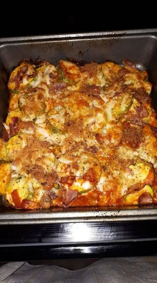 Keto Zucchini Pizza Casserole – Keto 123