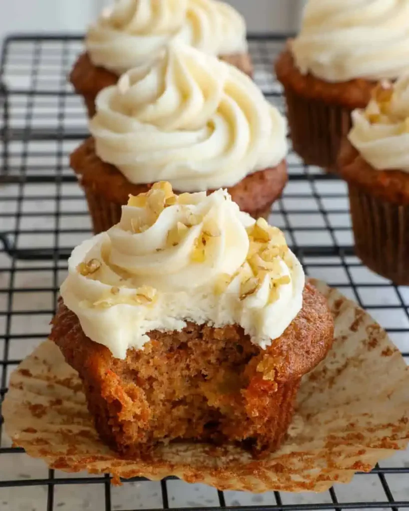 CARROT CAKE CUPCAKES