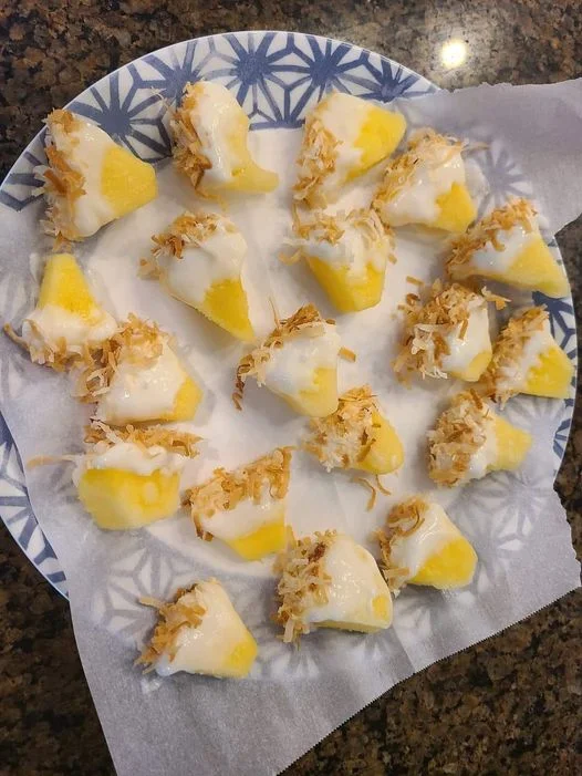 Keto Frozen Pineapple toasted coconut Chunks Recipe