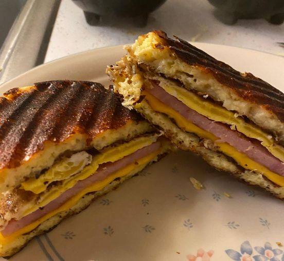 KETO EGG & CHEESE CHAFFLES