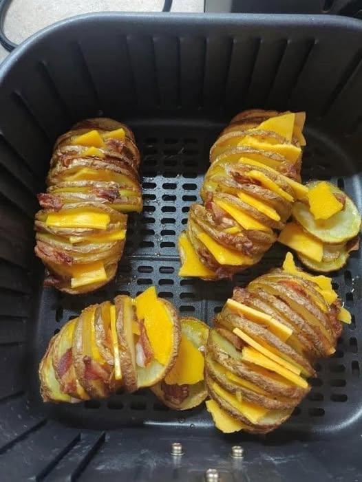 Air Fryer Cheesy Hasselback Potatoes Recipe