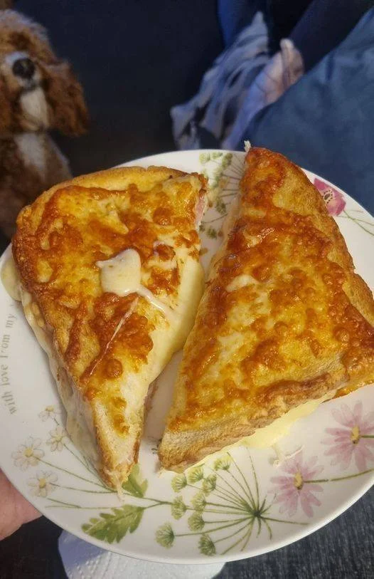 THE BEST AIR FRYER GRILLED CHEESE SANDWICH