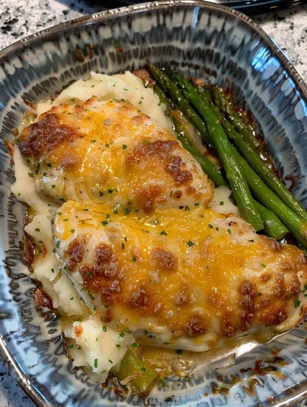 Lightened-Up Cheesy Ranch Chicken